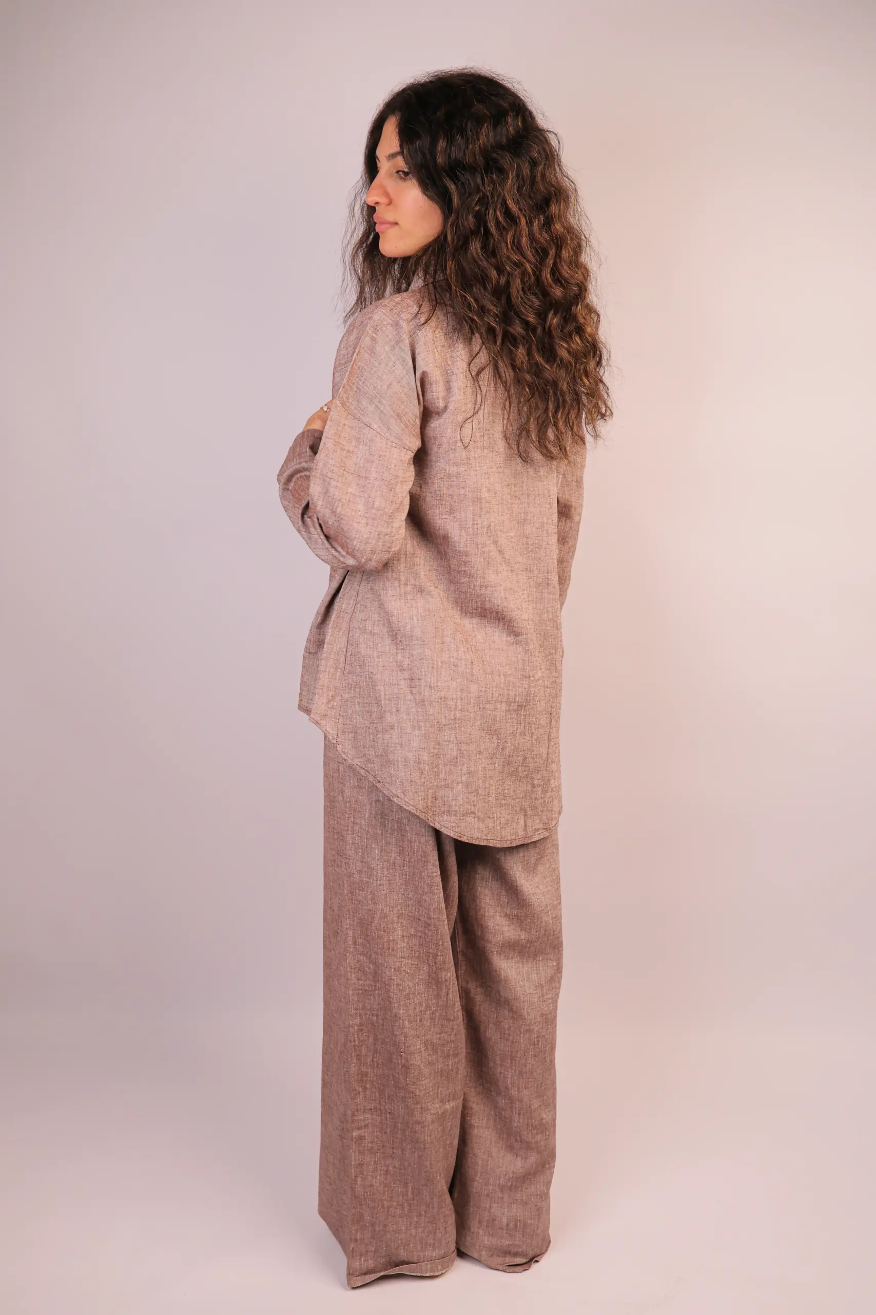 Vira Breeze Shirt Set - Image 6